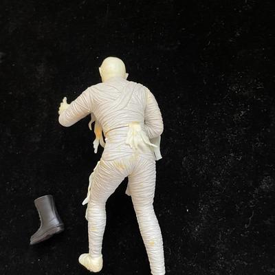 VINTAGE MUMMY ACTION FIGURE