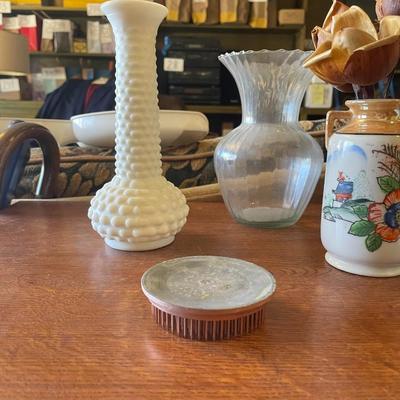 GLASS AND CERAMIC VASES PLUS 2 HURRICANES