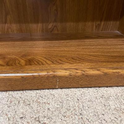 3 SHELF BOOKCASE AND A WOODEN CHAIR