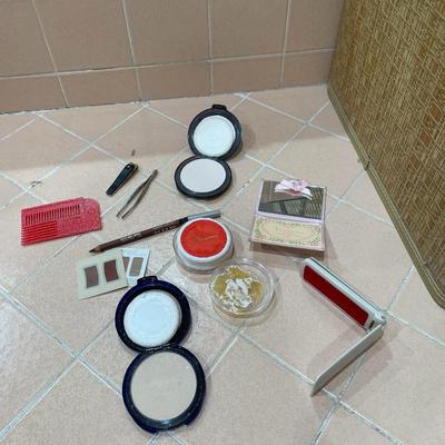 MAKEUP/TRAVEL BAGS AND HAIR CARE