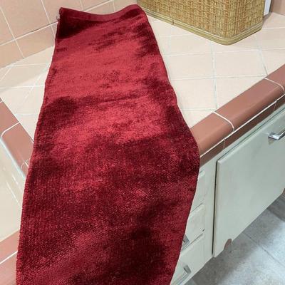 HUMIDIFIER, WALL CLOCK AND BATH MAT