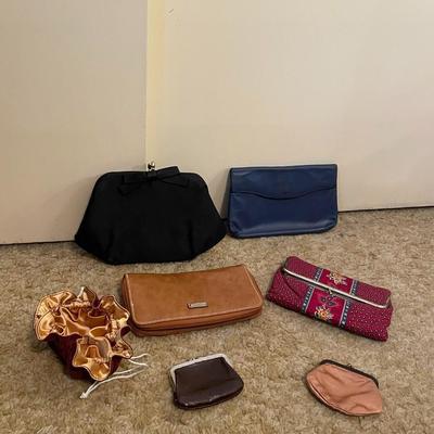 CLUTCH & COIN PURSES, WALLETS
