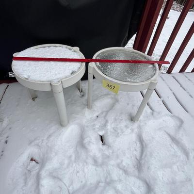 2 short patio tables