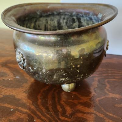 Antique Brass Planter Jardiniere with Lion Heads Hallmarked Doubled head Eagle
