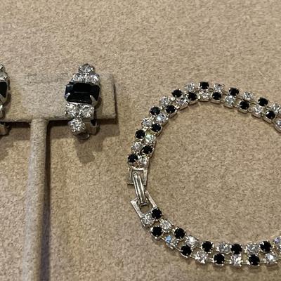 Rhinestone and black stone bracelet and clip on earrings