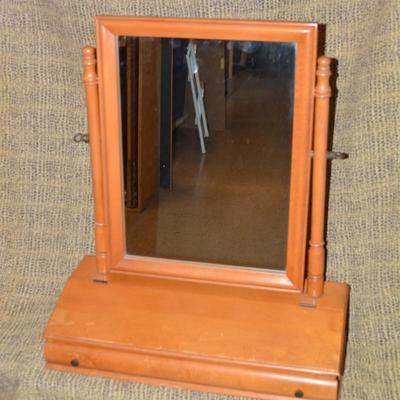 1950's Maryland Maple Shaving Mirror w/ Drawer and Lid 22