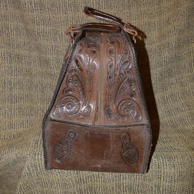 Very Chic Vintage Leather Hand Tooled Bowling Bag w/ Show Storage