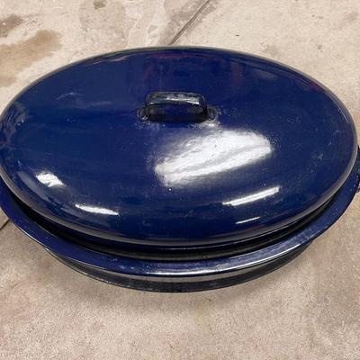 Blue Roaster Pan with Lid