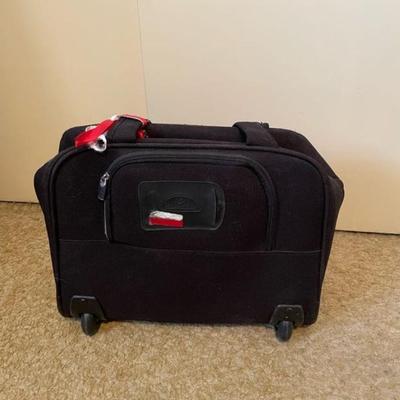 LUGGAGE, NEW TRAVEL KIT, NECK PILLOW AND TRAVEL ALARM CLOCK