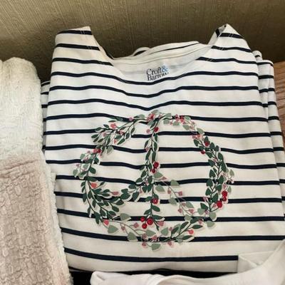 LADIES LONG SLEEVE SHIRTS SIZE LARGE