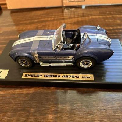 1 Shelby Cobra Die Cast 2475/C - 1964
