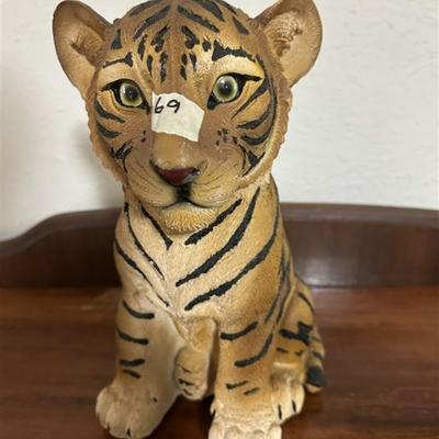 69 Baby Tiger Sculpture/Figurine