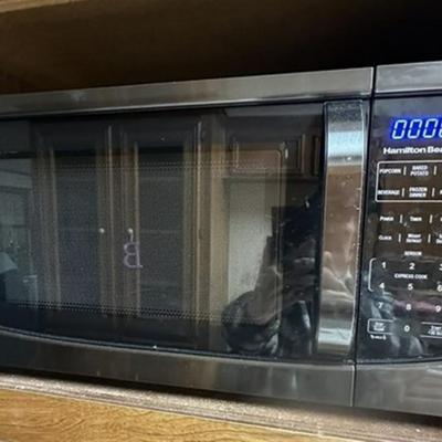 111 Hamilton Beach Digital Microwave