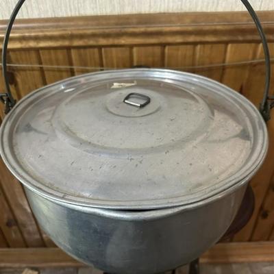 151 Large Mirro Cook Pot