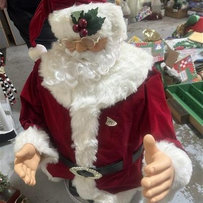 197 Semi Life Size Animated Santa ~ Plays Christmas Songs & Dances ~ Reduces Down For Easier Storage