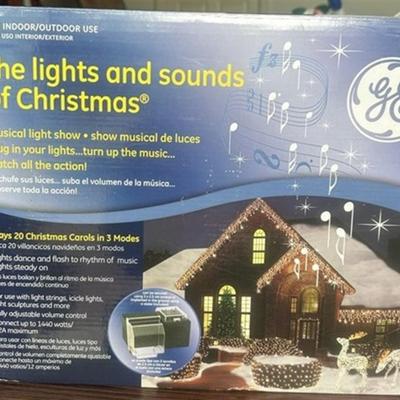 210 GE Lights and Sound of Christmas ~ Amazing Box to Plug In Christmas Lights ~ Box Plays Many Songs & Lights Move & Blink To The Music...