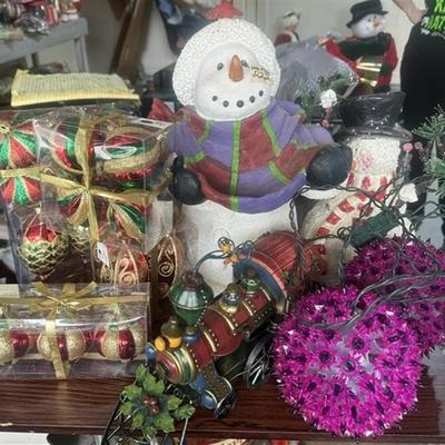 222 Miscellaneous Christmas Lot ~ 2 Purple Light Balls ~ Christmas Train ~ Large Snowman Statue/Figurine ~ 4 Packages of Christmas Ornaments