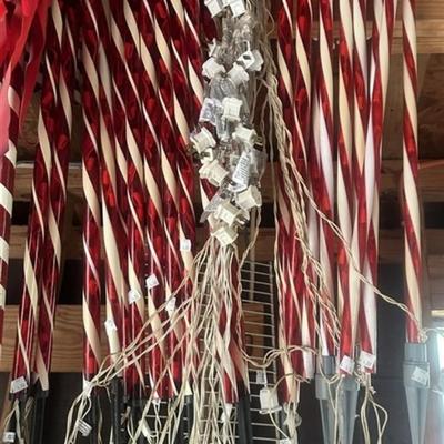 230 Candy Canes - 20 Lighted / 10 Metal Tube Non Lighted