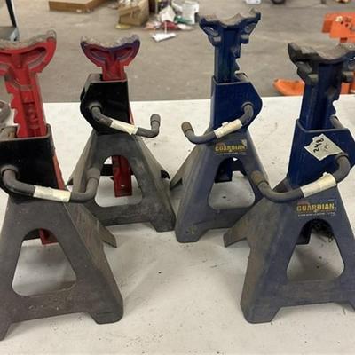 248 Lot of 4 Jack Stands
