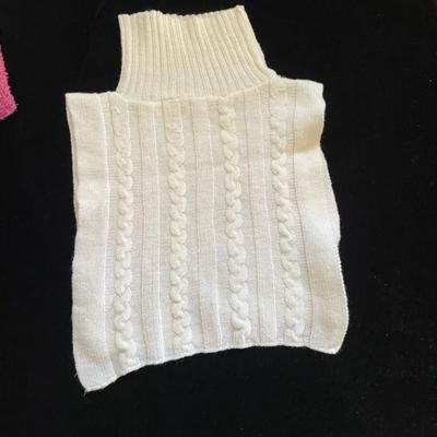 LADIES SWEATERS SIZE LARGE