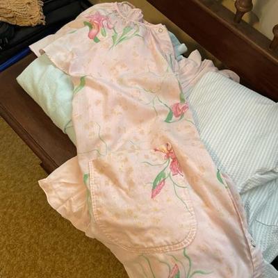 MISC LADIES CLOTHES SIZE LARGE