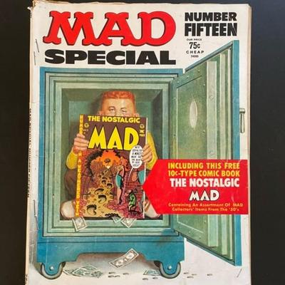 5 MAD MAGAZINES