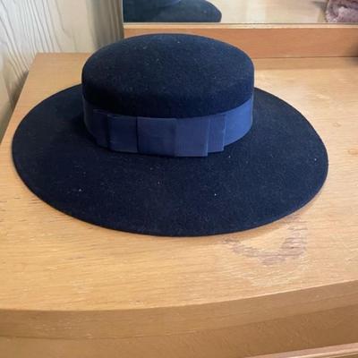 LADIES HATS AND SHAWLS