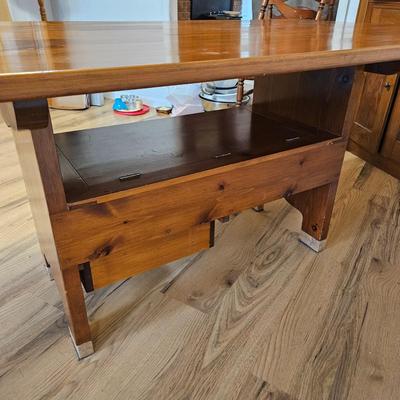 Custom-Made Pine Conversion Table (DR-DW)