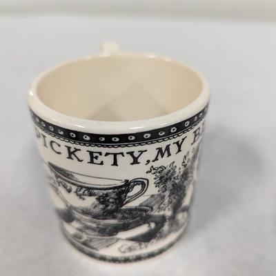 Emma Bridgewater â€œHickety Pickety My Black Henâ€ Mugs & Egg Cup