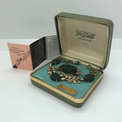 LOT 3J: Vintage Van Dell 12k Gold Filled & Natural Carved Jade Brooch & Bracelet Set in Original Packaging