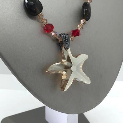 LOT 10J: Artisan Swarovski Crystal Starfish Pendant Necklace (21