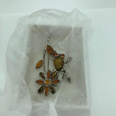 LOT 14J: 2 Vintage 925 Sterling Silver Amber Brooches - Flower & Frog