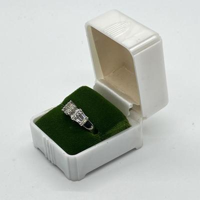 LOT 88J: 14K White Gold Full Cut and Tapered Baguettes Diamond Ring Sz 6