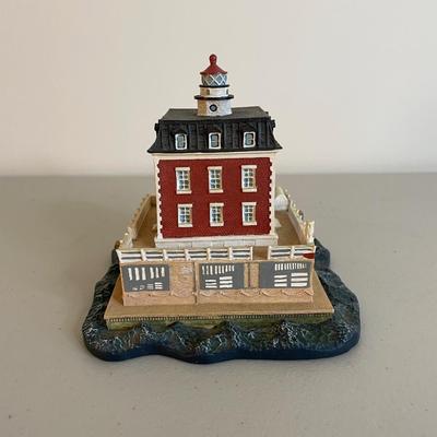 New London Ledge Lighthouse - The Danbury Mint