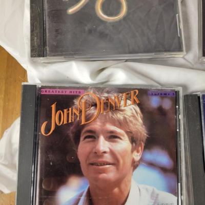 Lot of 9 cds