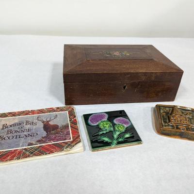 Vintage Jewelry Box, Ceramic Tiles, 'Bonnie Bits O' Bonnie Scotland' Booklet