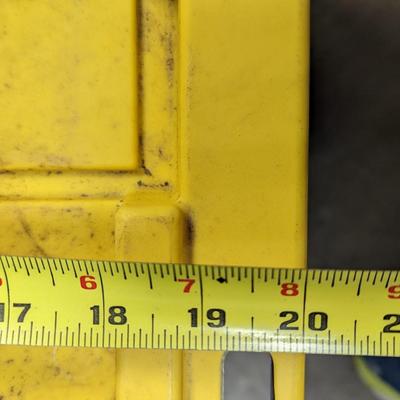 27 Gallon Tough Box Bin