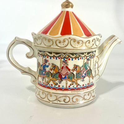 SADLER Tea Pot Lot