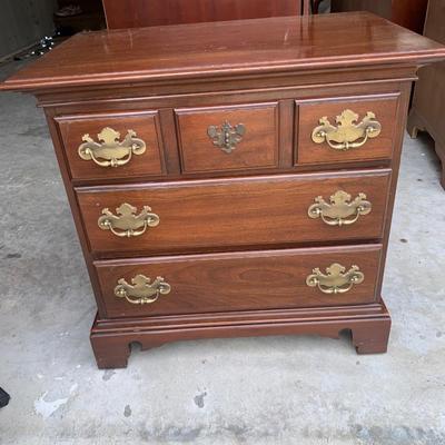 Link-Taylor nightstand dove tail (2 in this auction)