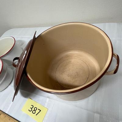 Vintage granite ware