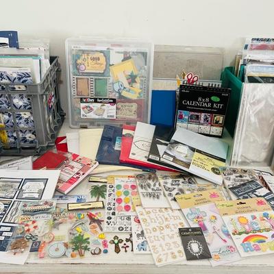 TABLE DEAL~ SCRAPBOOKING