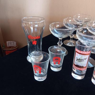 HUGE ASSORTMENT OF BAR GLASSES