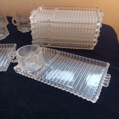 GLASS SNACK/LUNCH SETS