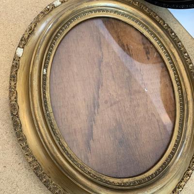 Antique Oval Wood Picture Frames Lot