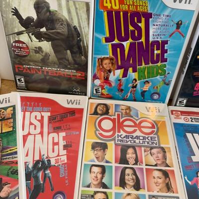 Wii Model RVL-001 System Accessories & Games