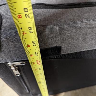 Pet Carrier Choice B