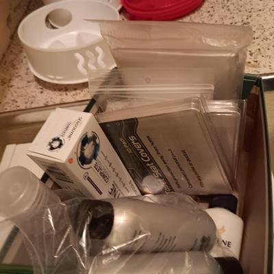 8 BOXES OF KLEENEX, WOUND CARE & TRAVEL SIZE CONTAINERS/TOILETRIES