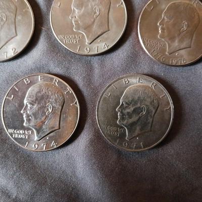 5 EISENHOWER DOLLARS