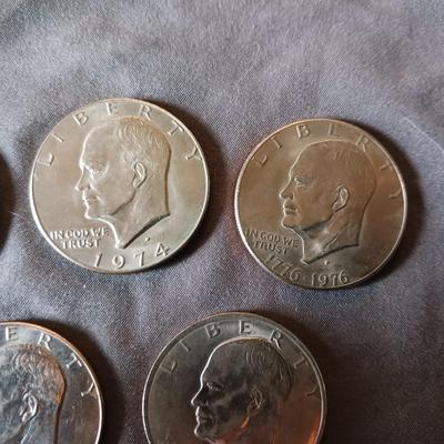 5 EISENHOWER DOLLARS