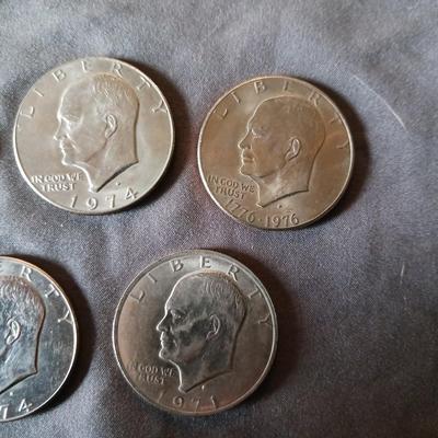 5 EISENHOWER DOLLARS